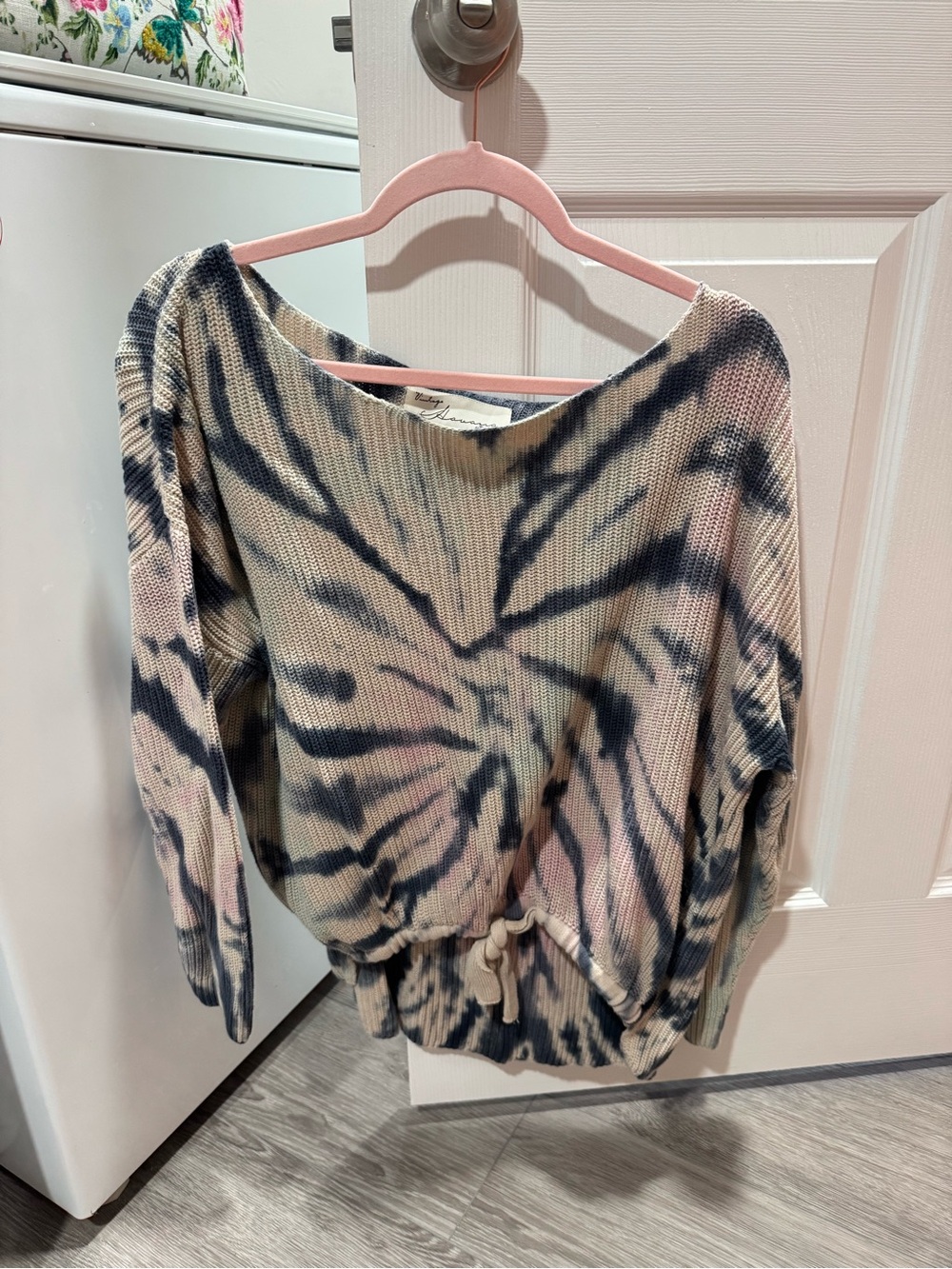 Vintage Havana Tie-Dye Sweater in Pink, Navy & Cream